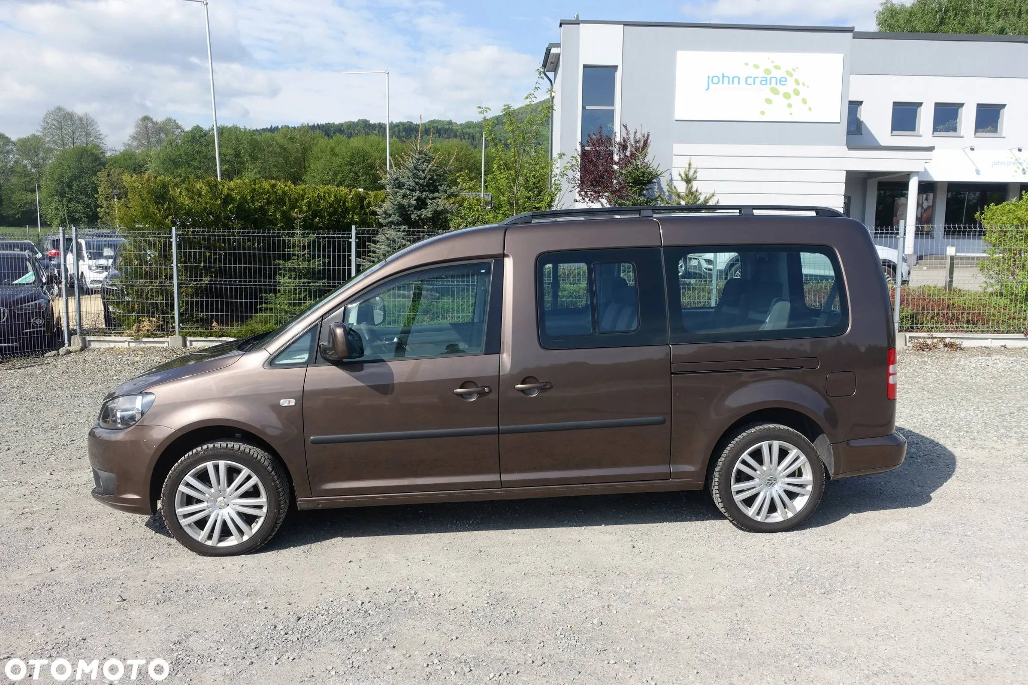 Volkswagen Caddy Maxi 1.6 TDI Comfortline DSG - 8