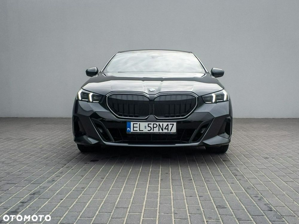 BMW Seria 5 540d xDrive - 6