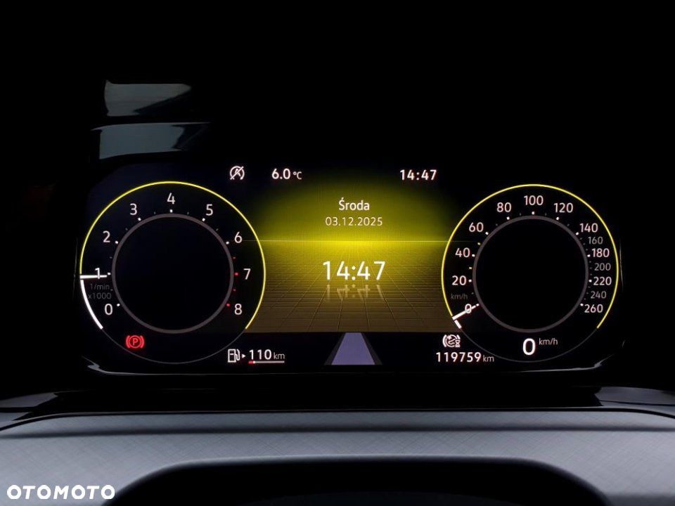 Volkswagen Golf - 13