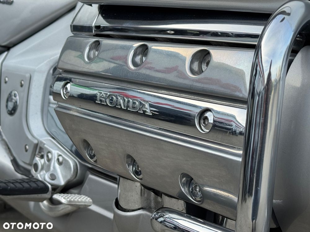 Honda GL - 5