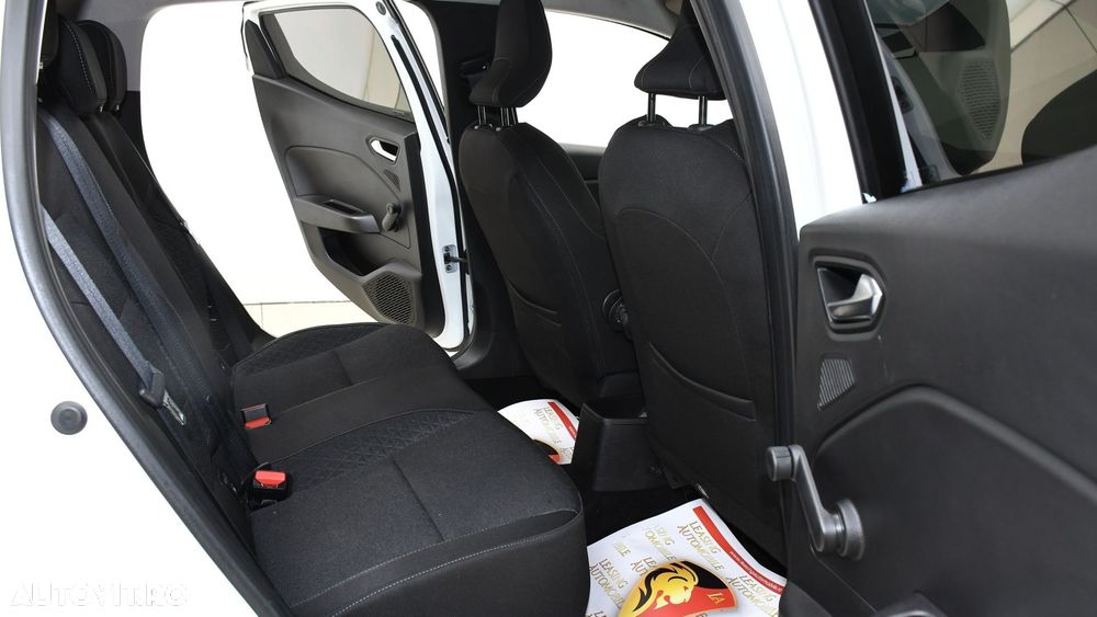 Renault Clio E-TECH 140 BUSINESS EDITION - 10