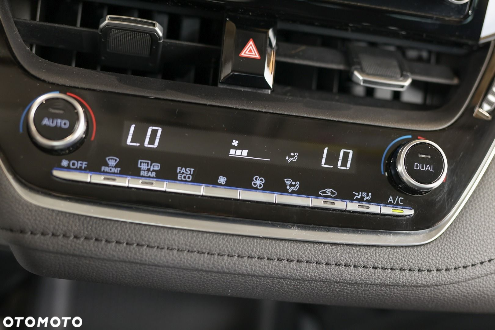 Toyota Corolla - 15