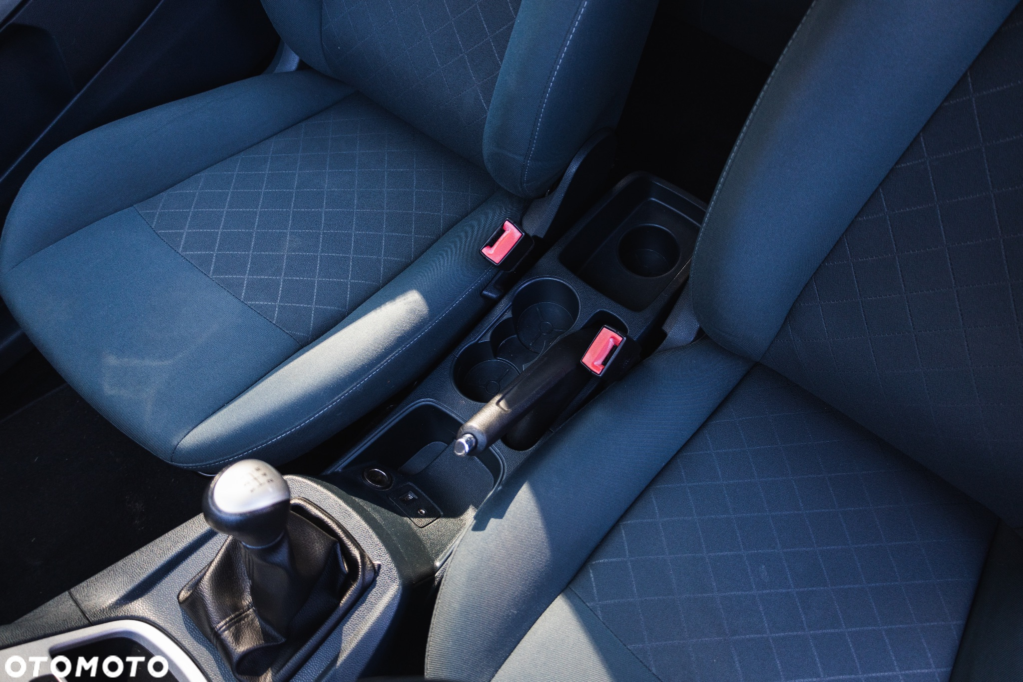 Ford Fiesta 1.4 TDCi Ambiente - 11