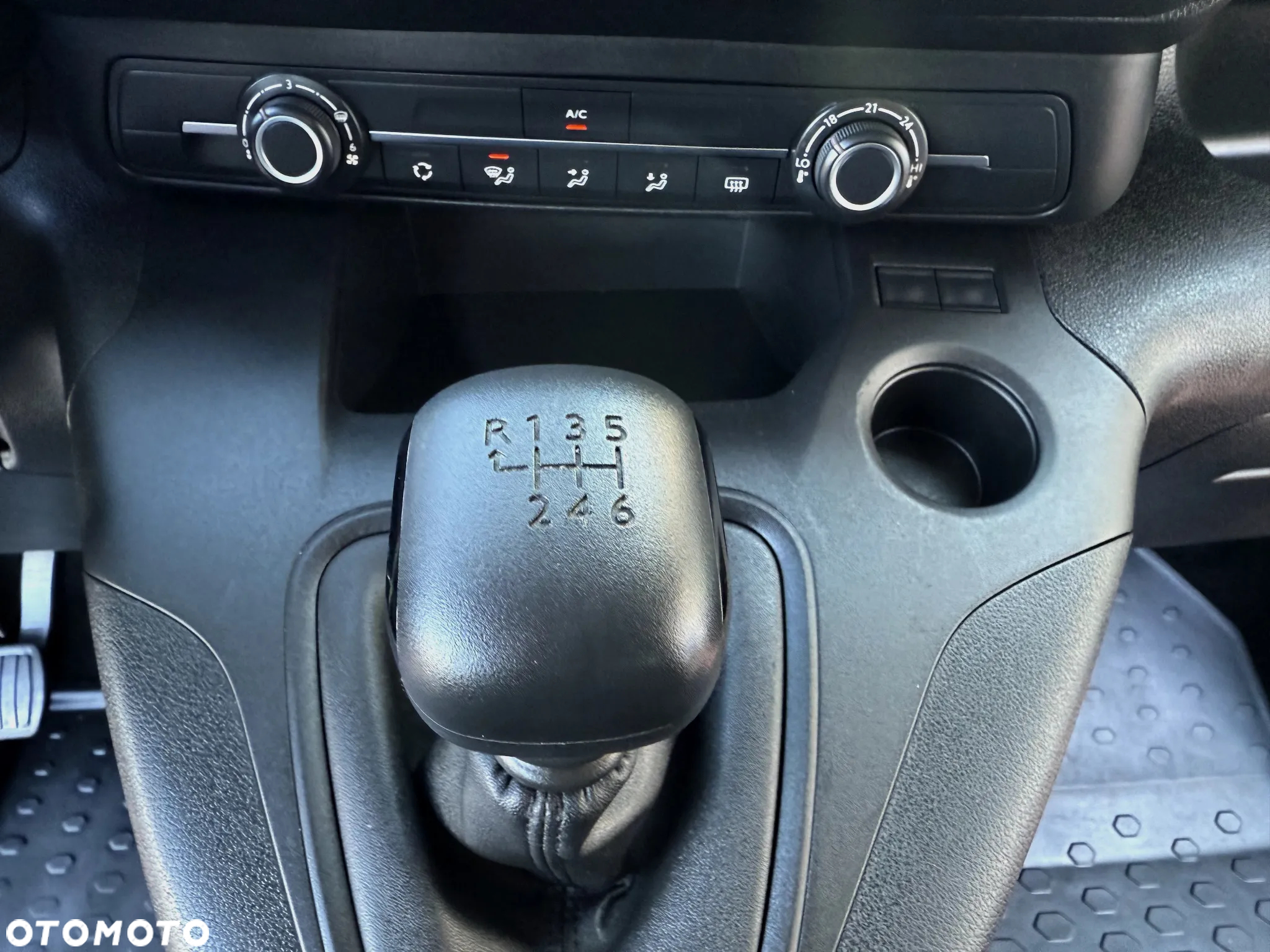 Citroën Berlingo XL 1.5 BlueHDI Feel Pack S&S - 17