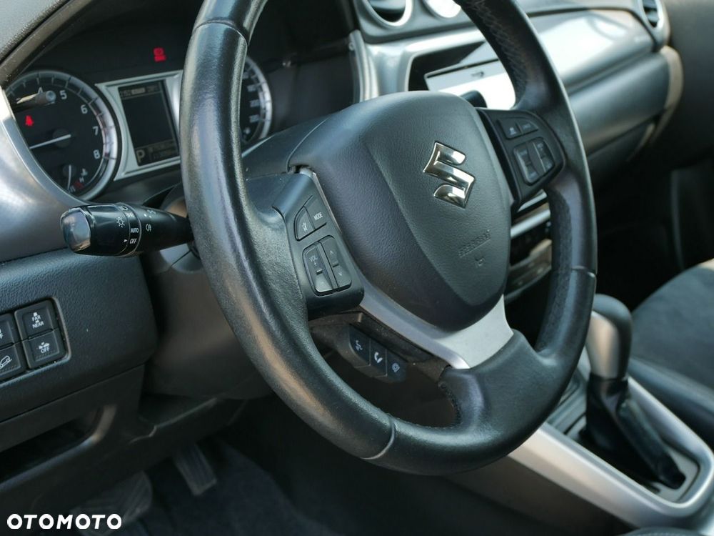 Suzuki Vitara 1.6 XLED 4WD - 18