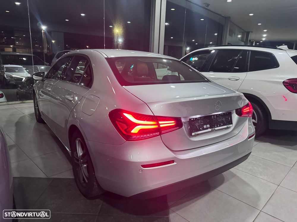 Mercedes-Benz A 180 Limousine d Business Solutions Aut. - 8