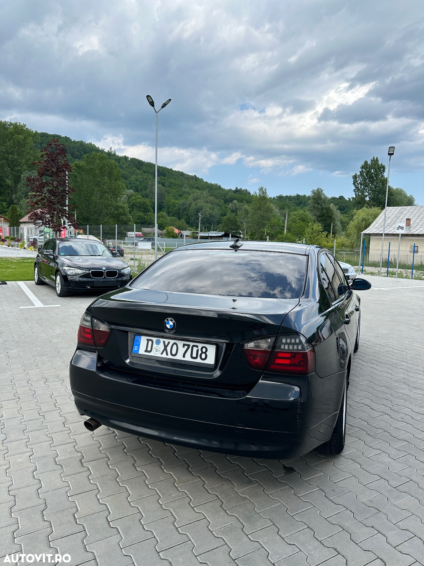 BMW Seria 3 318d - 3