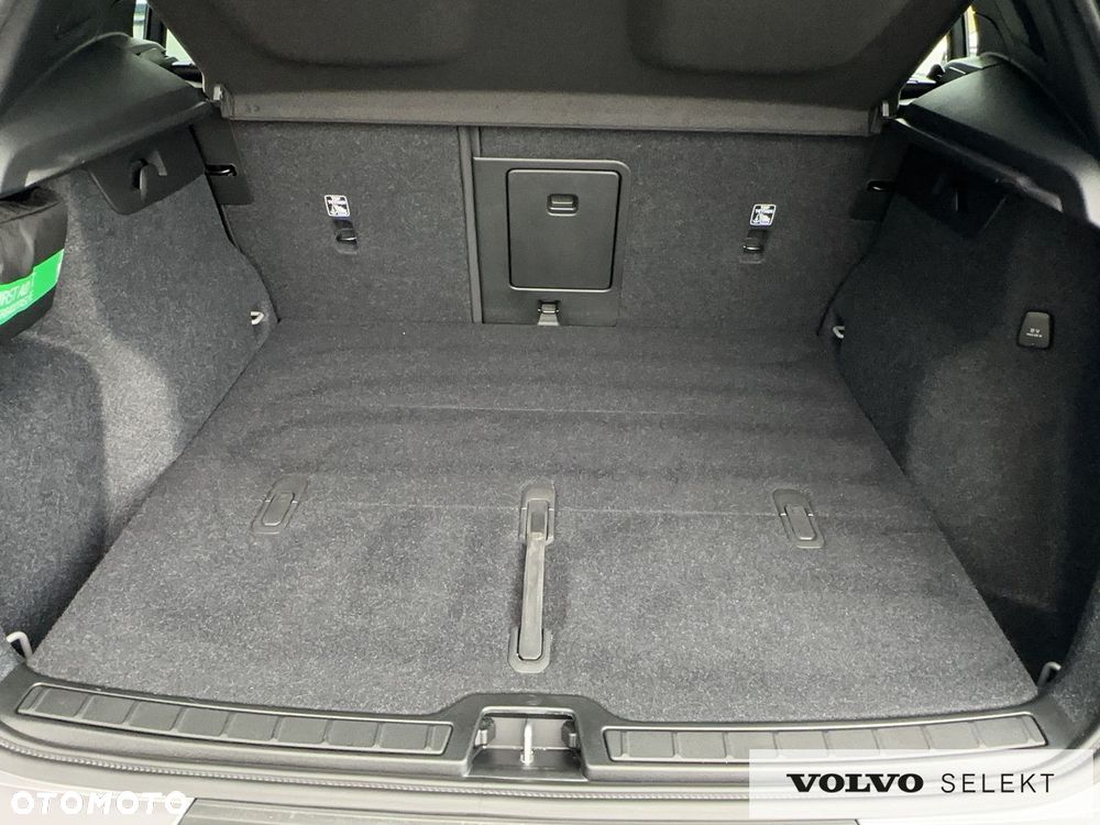 Volvo XC 40 - 20