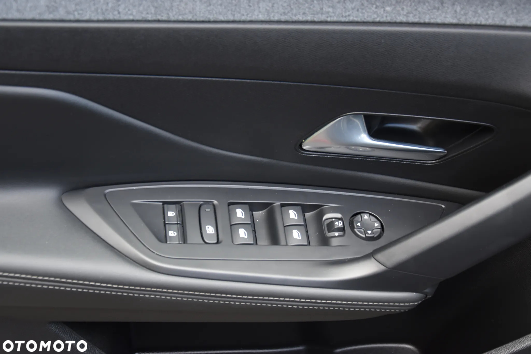 Peugeot 308 SW PureTech 130 EAT8 Allure Pack - 23