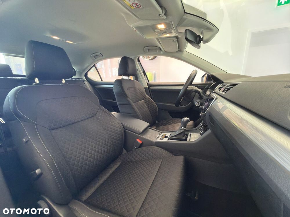Skoda Superb 1.5 TSI Ambition DSG - 22
