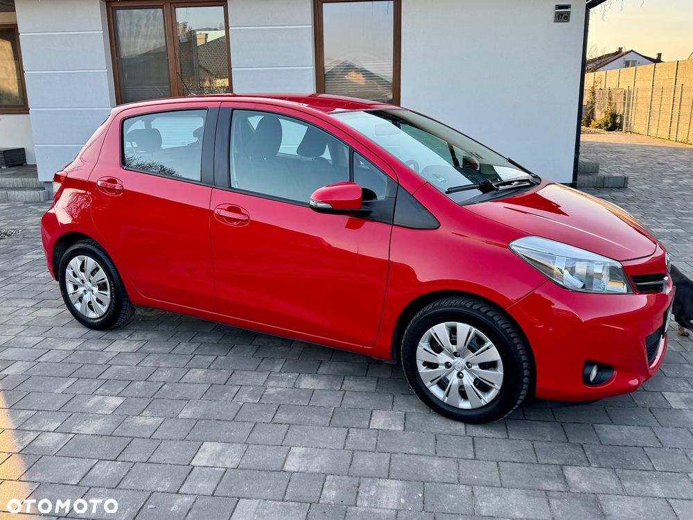 Toyota Yaris - 16