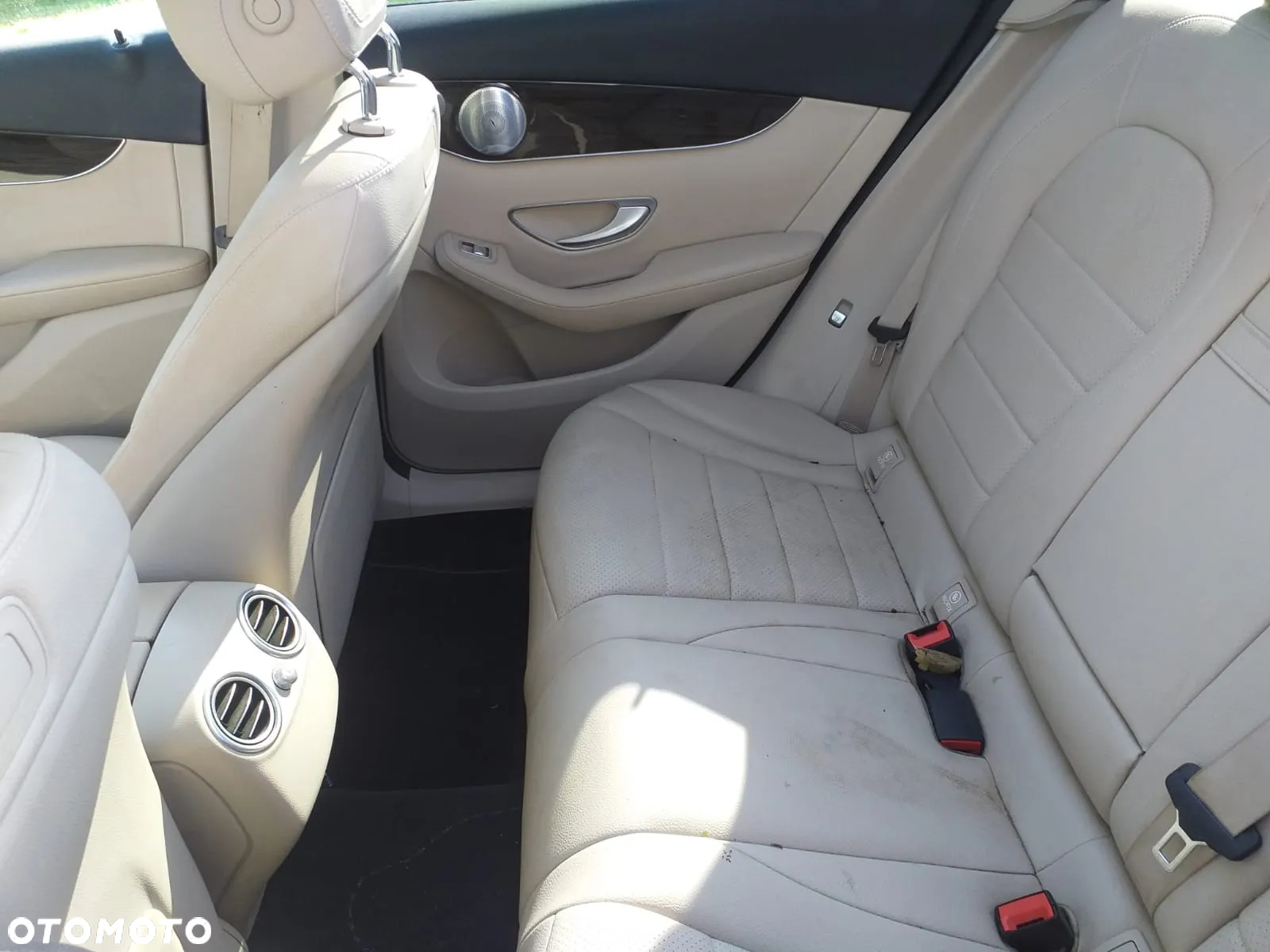 Mercedes-Benz GLC - 9