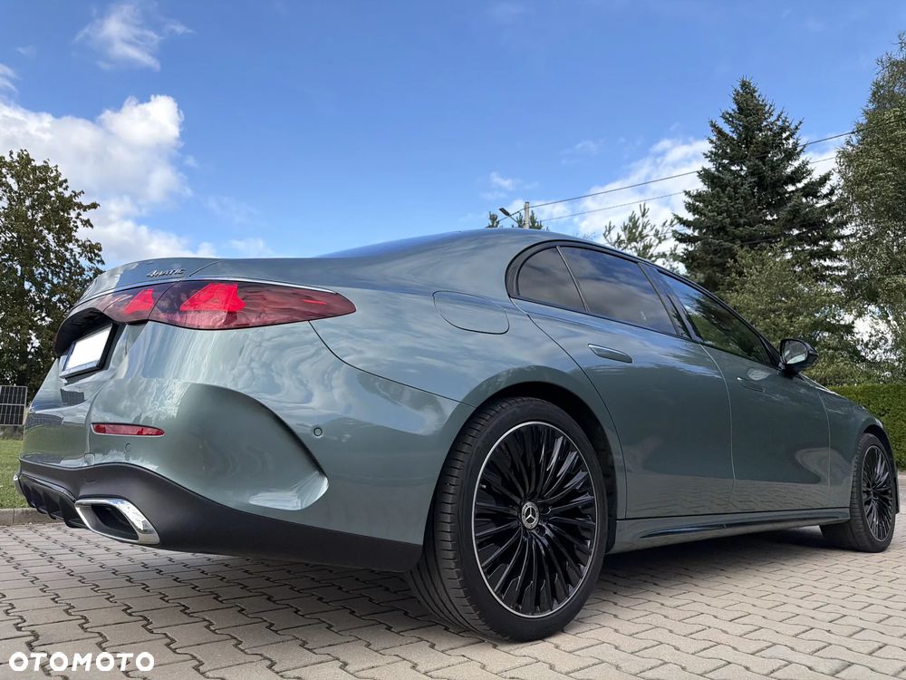 Mercedes-Benz Klasa E 220 d mHEV 4-Matic AMG 9G-Tronic - 4