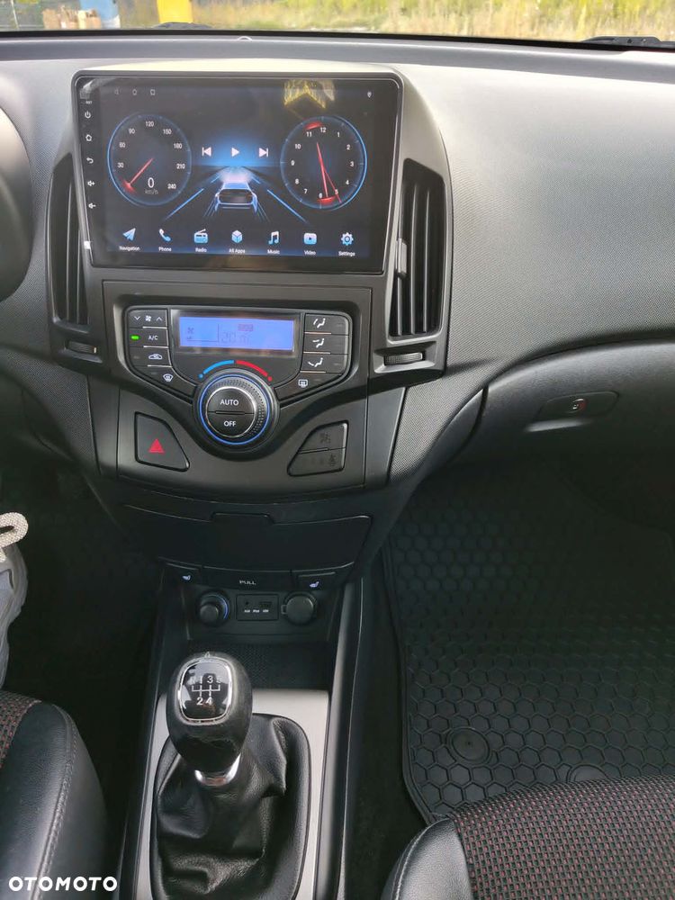 Hyundai i30 - 19
