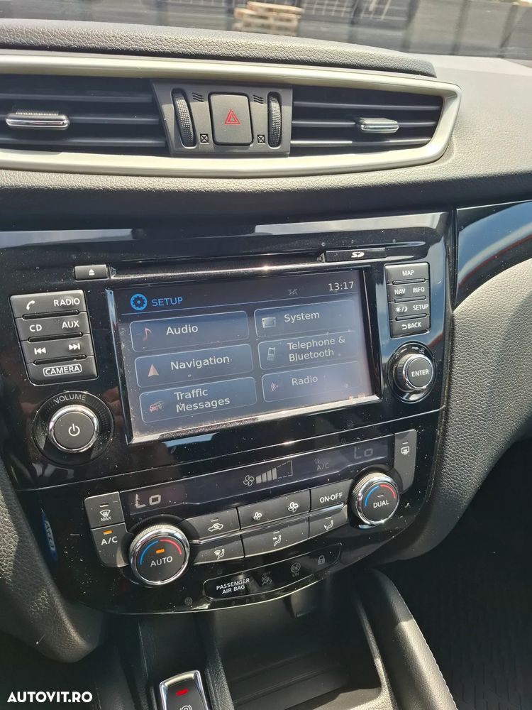 Nissan Qashqai 1.5 DCI Start/Stop N-Connecta - 13