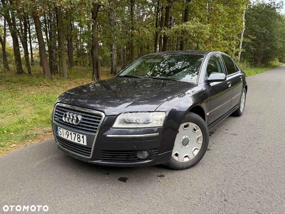 Audi A8 3.7 Quattro - 1