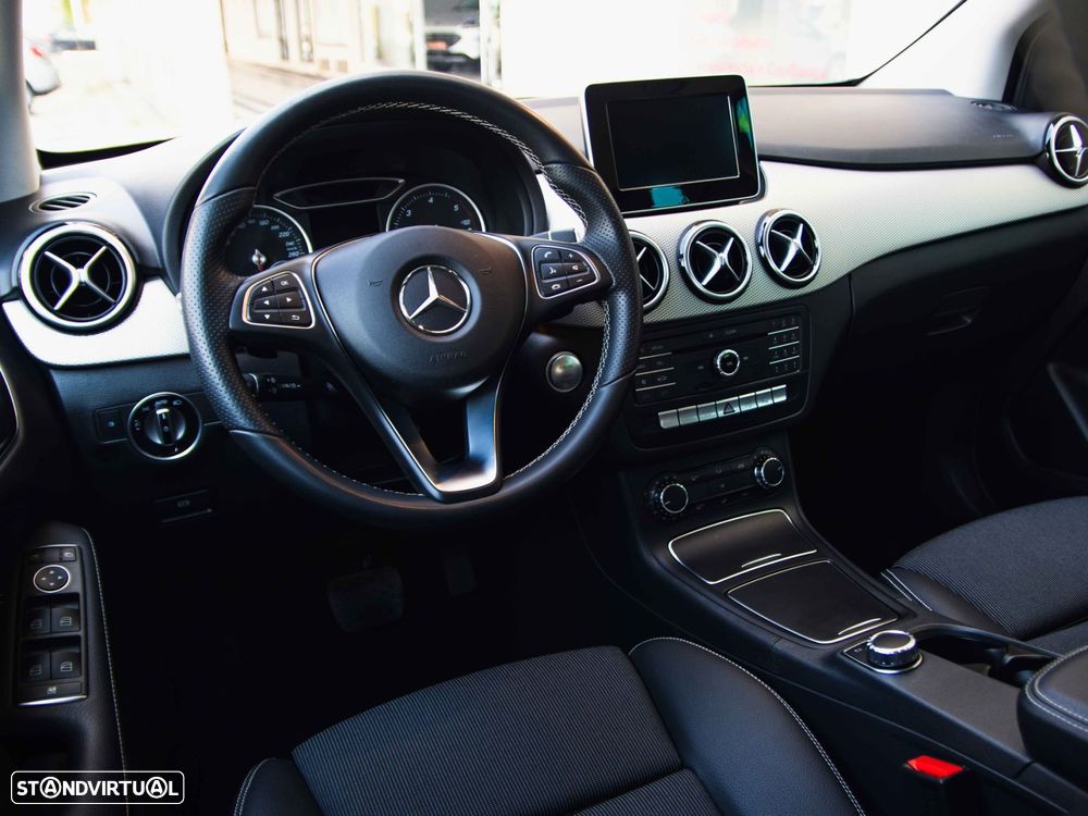 Mercedes-Benz B 180 (CDI) d 7G-DCT Urban - 23