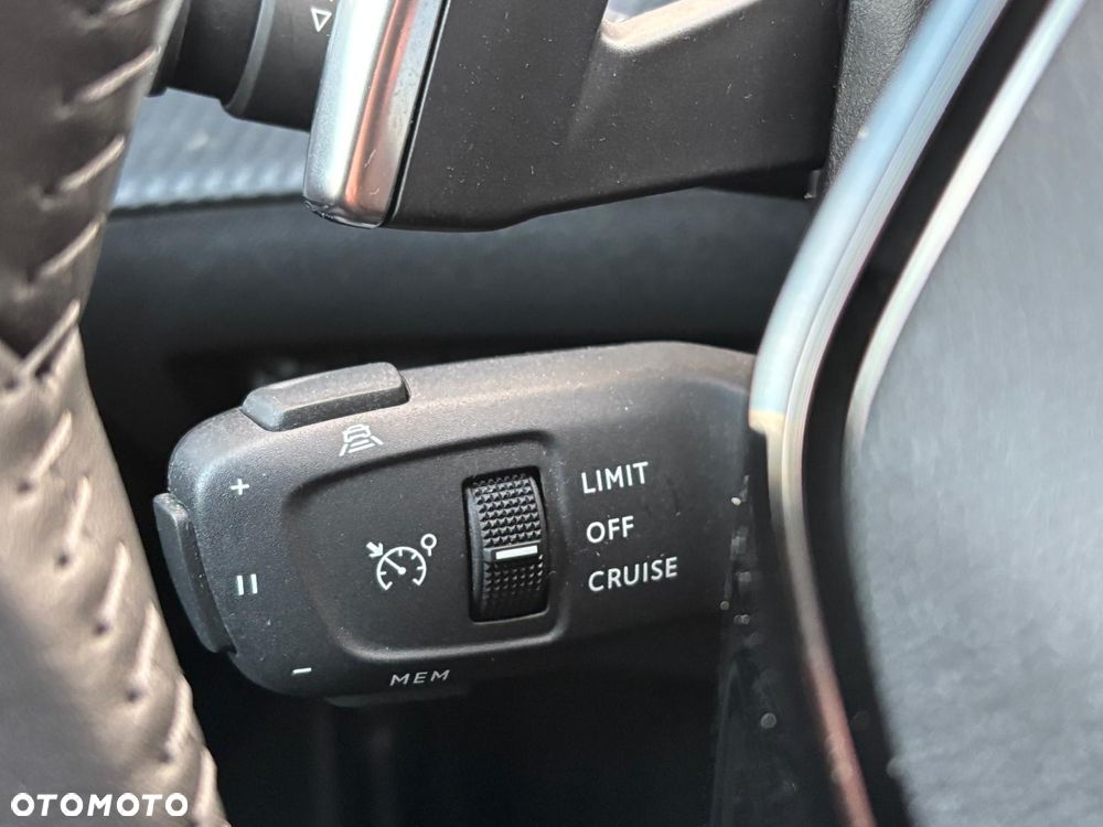 Peugeot 2008 - 30