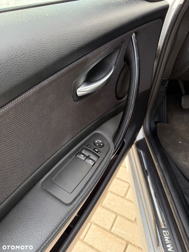 BMW Seria 1 - 13