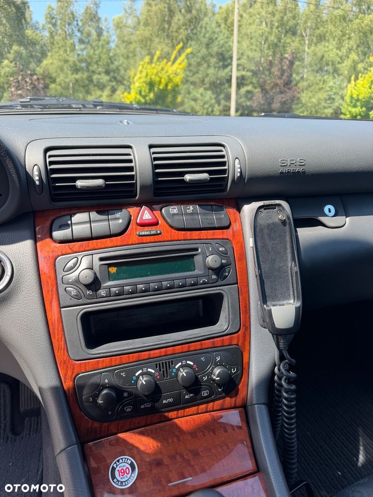 Mercedes-Benz Klasa C 180 Kompressor Classic - 10
