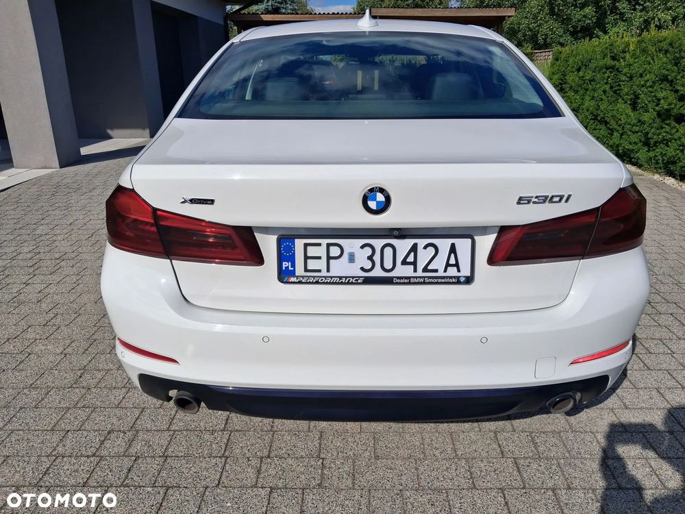 BMW Seria 5 530i xDrive Sport Line sport - 6