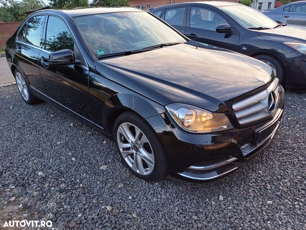 Mercedes-Benz C 180 (BlueEFFICIENCY) Avantgarde - 4