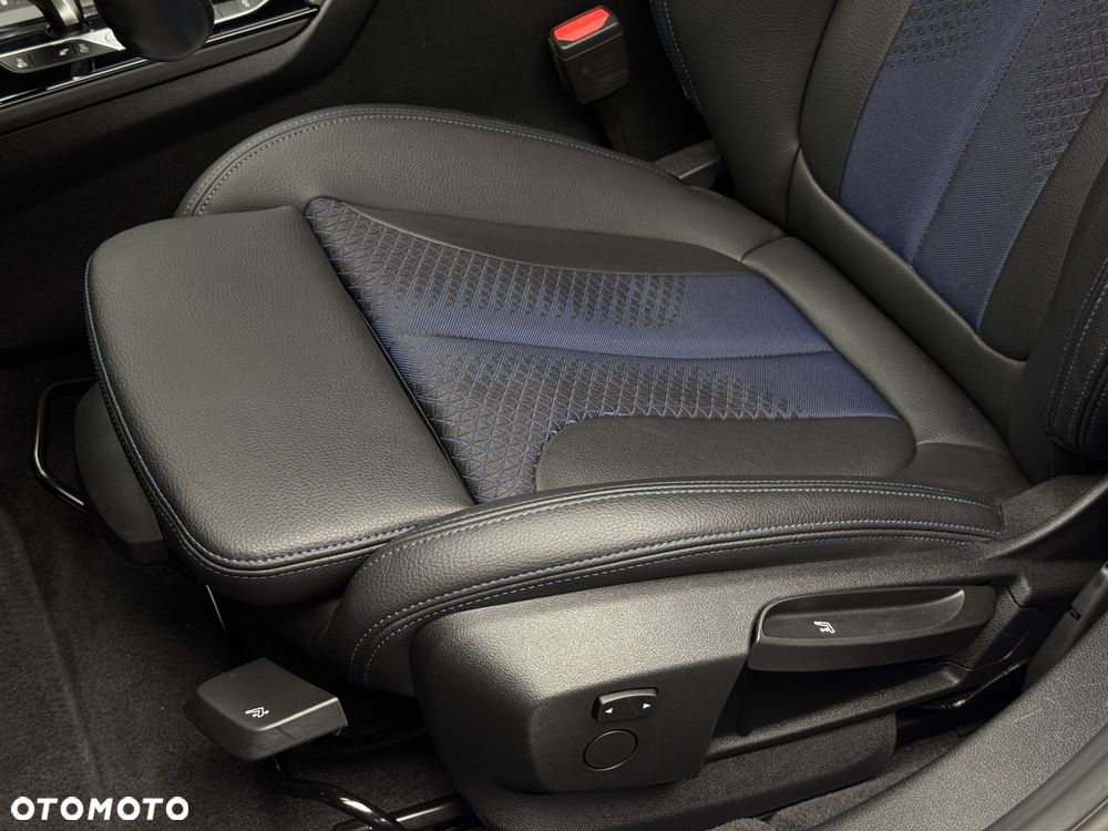 BMW Seria 1 118i M Sport - 13