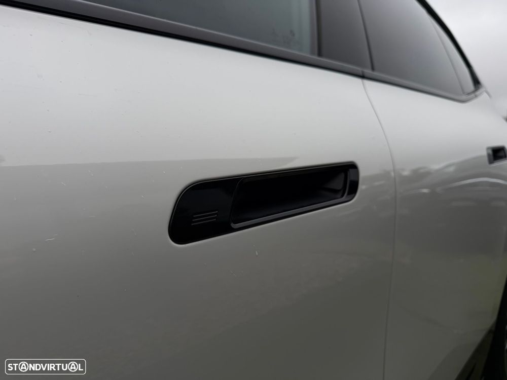 BMW iX xDrive 40 Pack Desportivo - 9