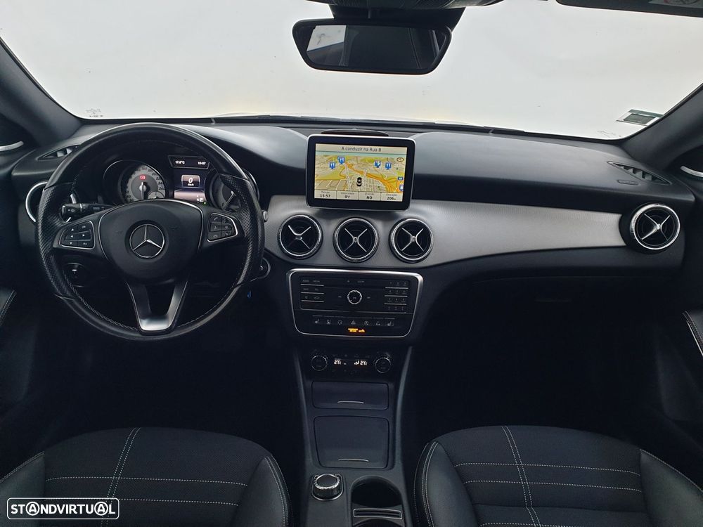 Mercedes-Benz CLA 220 d Shooting Brake Urban Aut. - 10