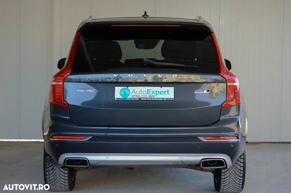 Volvo XC 90 D5 AWD Geartronic Inscription - 12