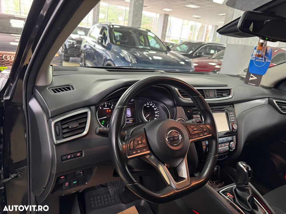 Nissan Qashqai 1.2 DIG-T Xtronic 360 - 27