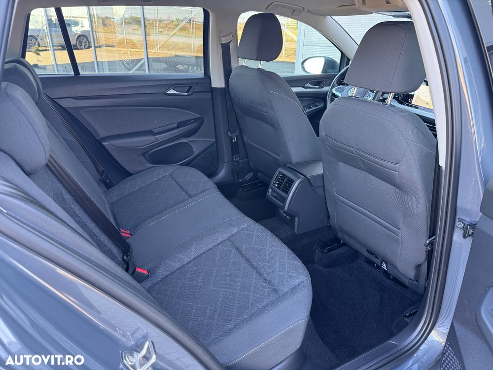 Volkswagen Golf 2.0 TDI SCR DSG Life - 17