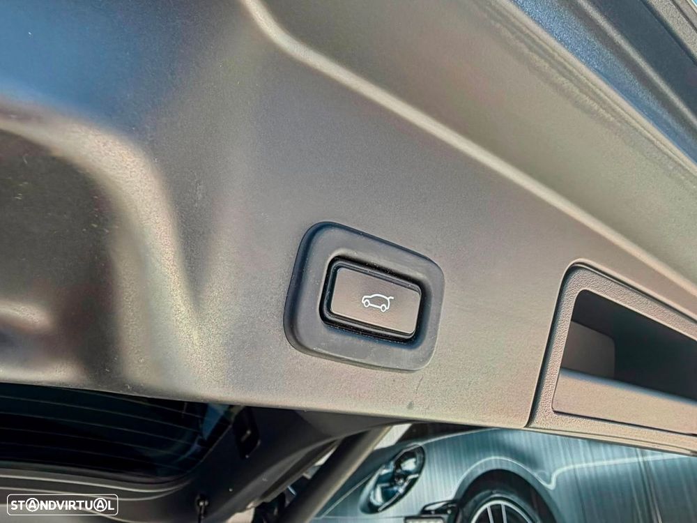 Land Rover Range Rover Evoque 2.0 D240 AWD S Auto - 27