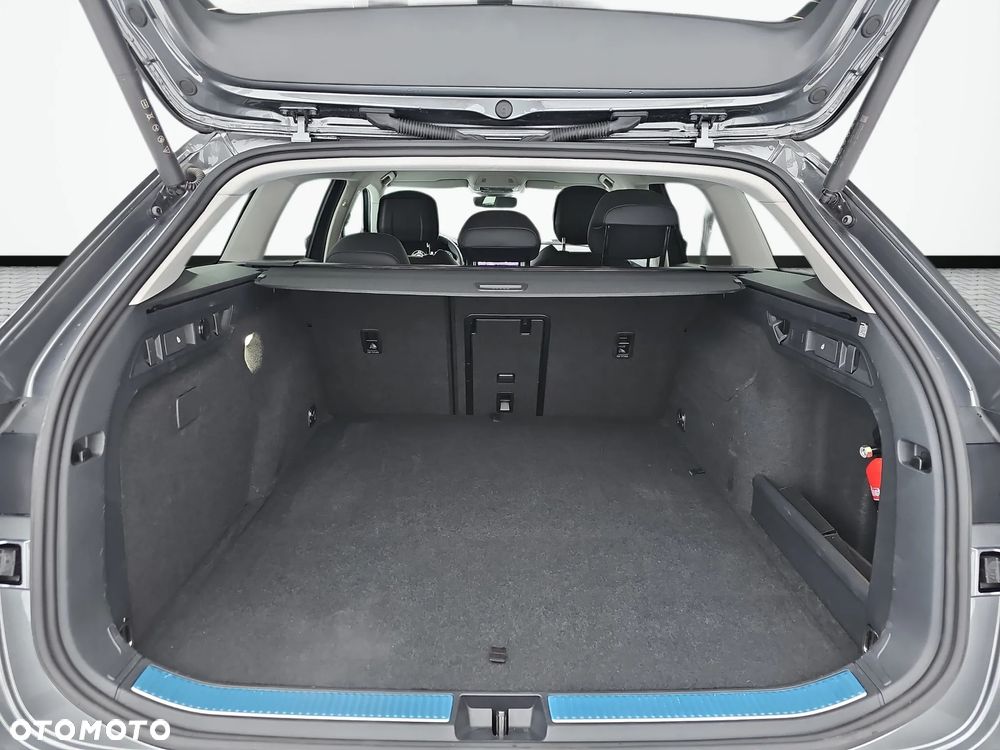 Skoda Superb 1.5 TSI Plug-in Hybrid Selection DSG - 12