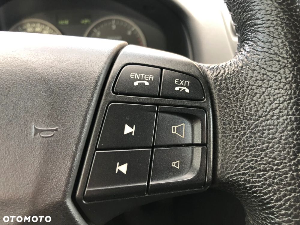 Volvo V50 - 13