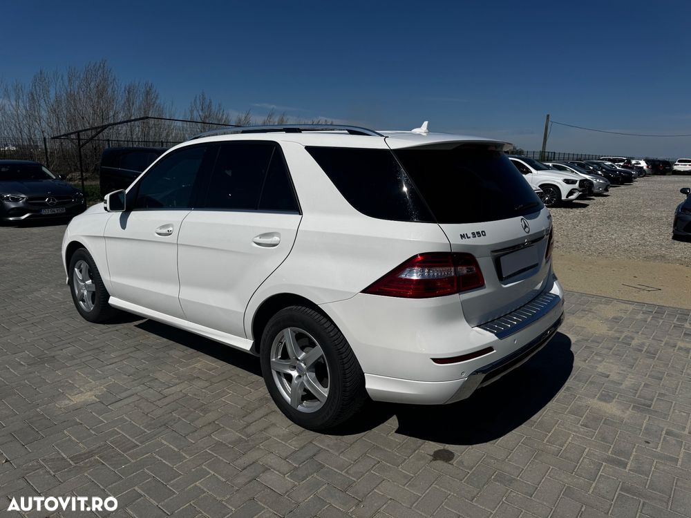 Mercedes-Benz ML - 8