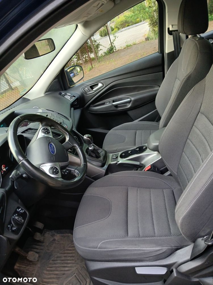 Ford Kuga - 6