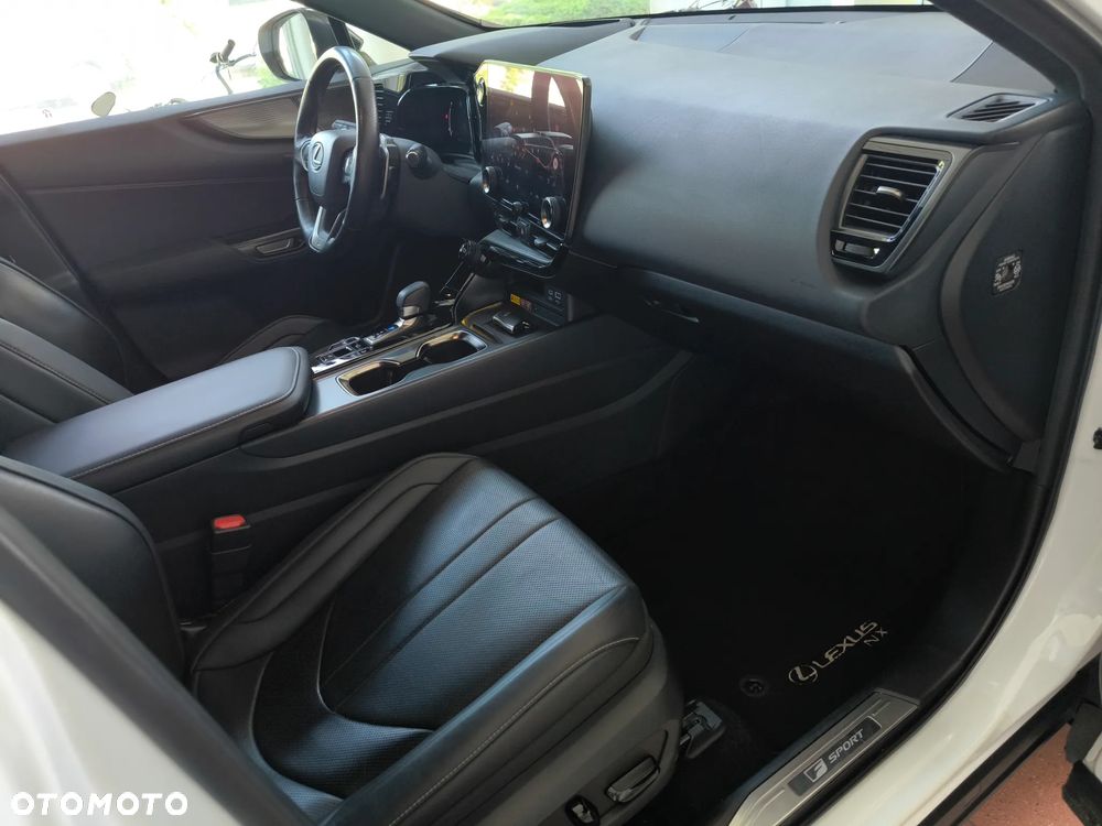 Lexus NX 350h F Sport AWD - 13