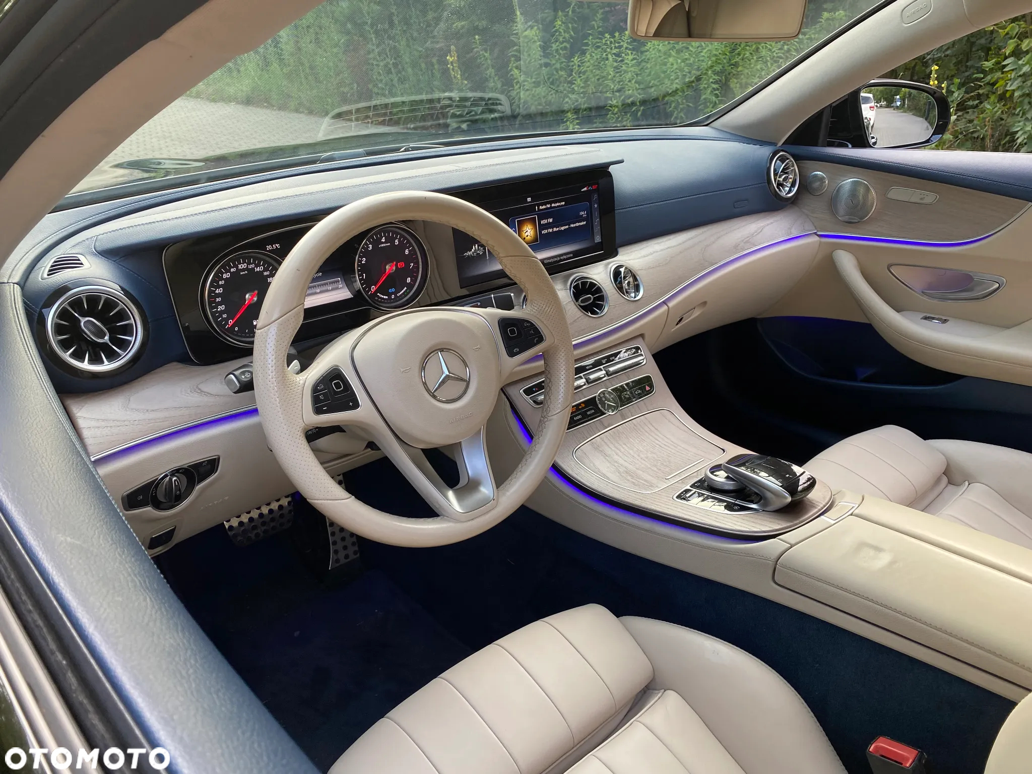 Mercedes-Benz Klasa E 350 Coupe 9G-TRONIC AMG Line - 14