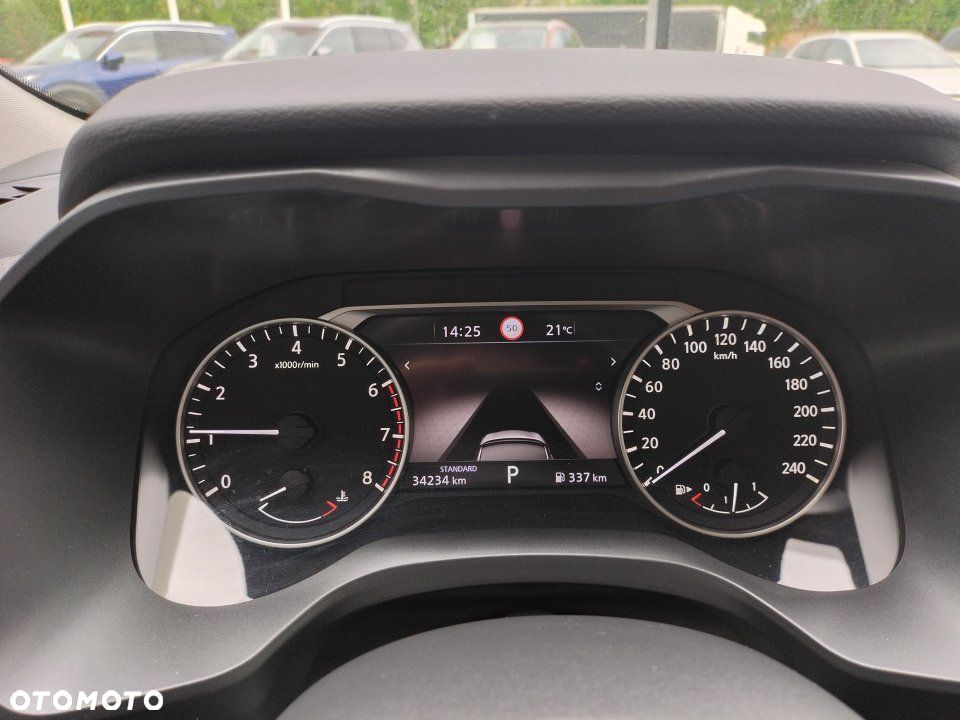 Nissan Qashqai - 10