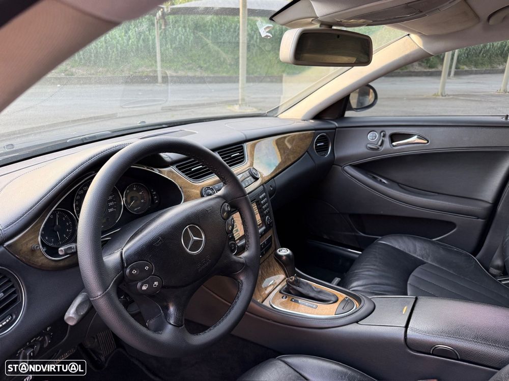 Mercedes-Benz CLS 320 - 9