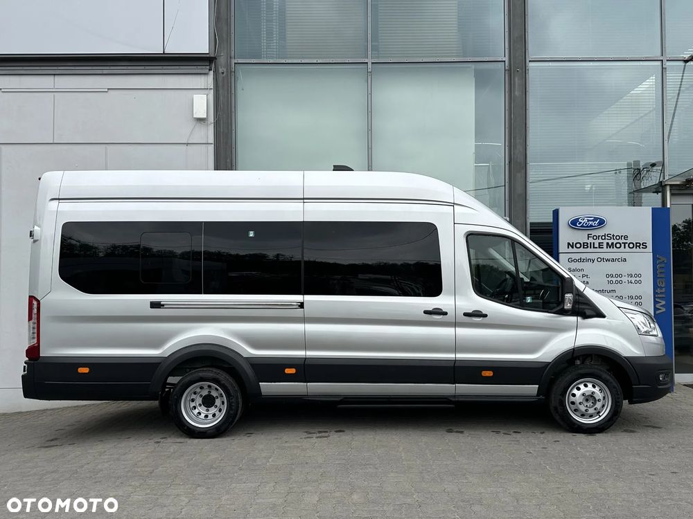 Ford Transit L2H3 Limited - 2