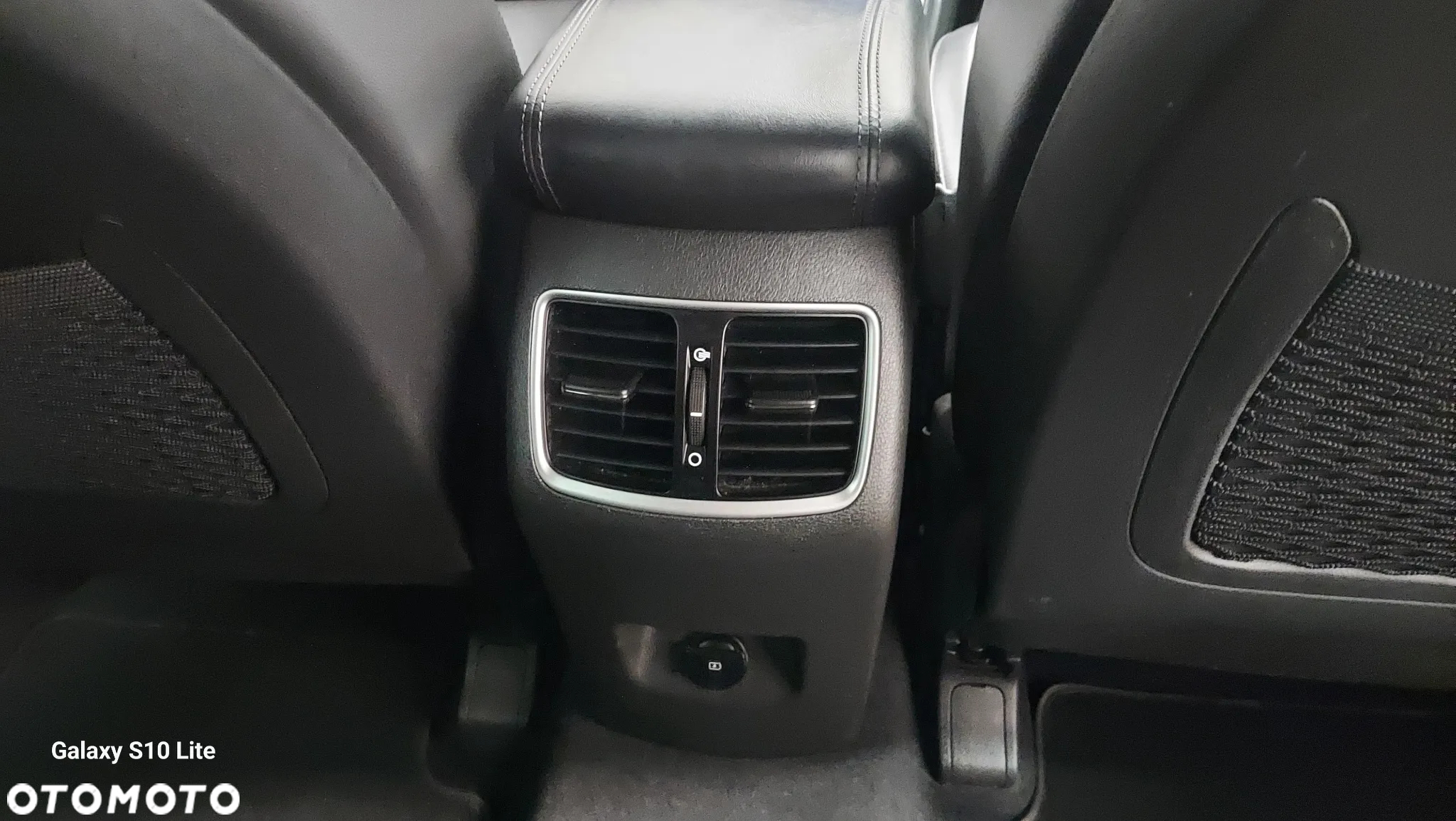 Hyundai Tucson blue 1.6 CRDi 2WD DCT Premium - 15