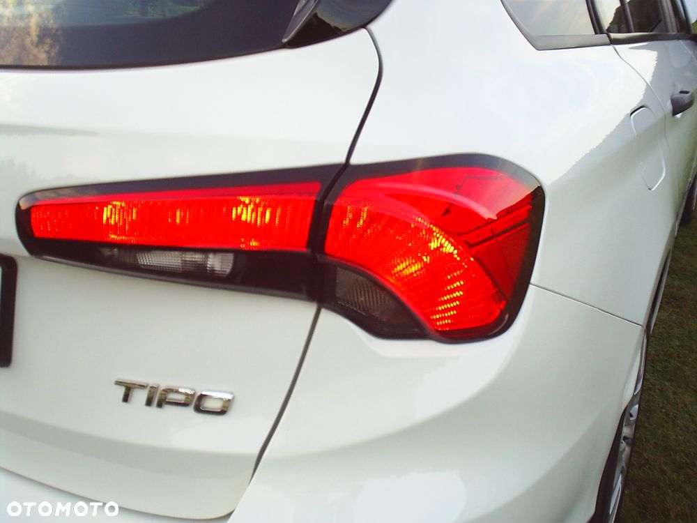 Fiat Tipo 1.4 T-Jet 16v Easy - 26