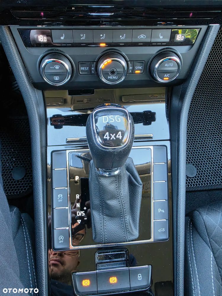 Skoda Superb - 23