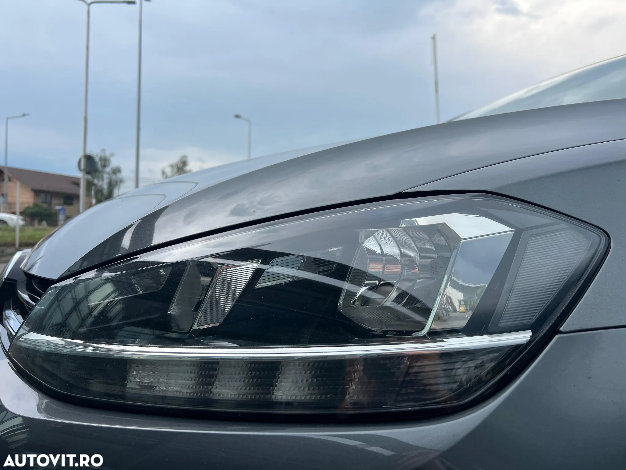 Volkswagen Golf 1.6 TDI Comfortline - 26