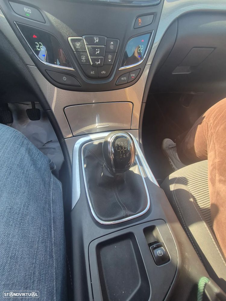 Opel Insignia Sports Tourer 1.6 CDTi Selective - 4