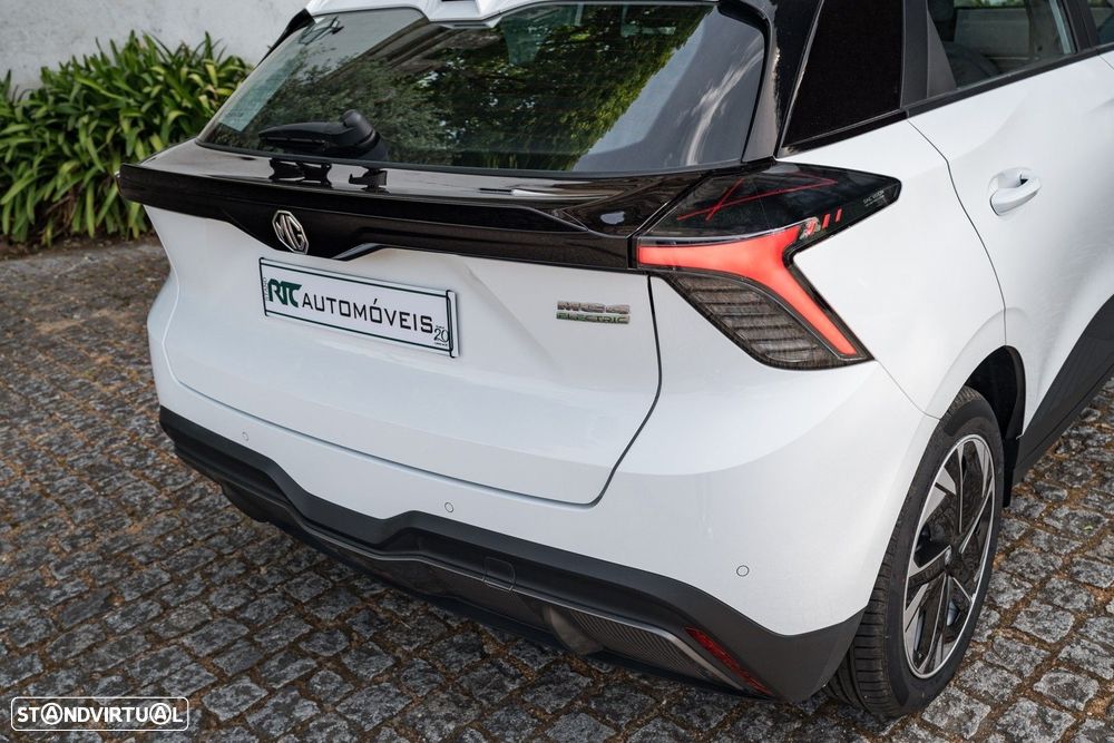 MG MG4 51 kWh Standard - 13