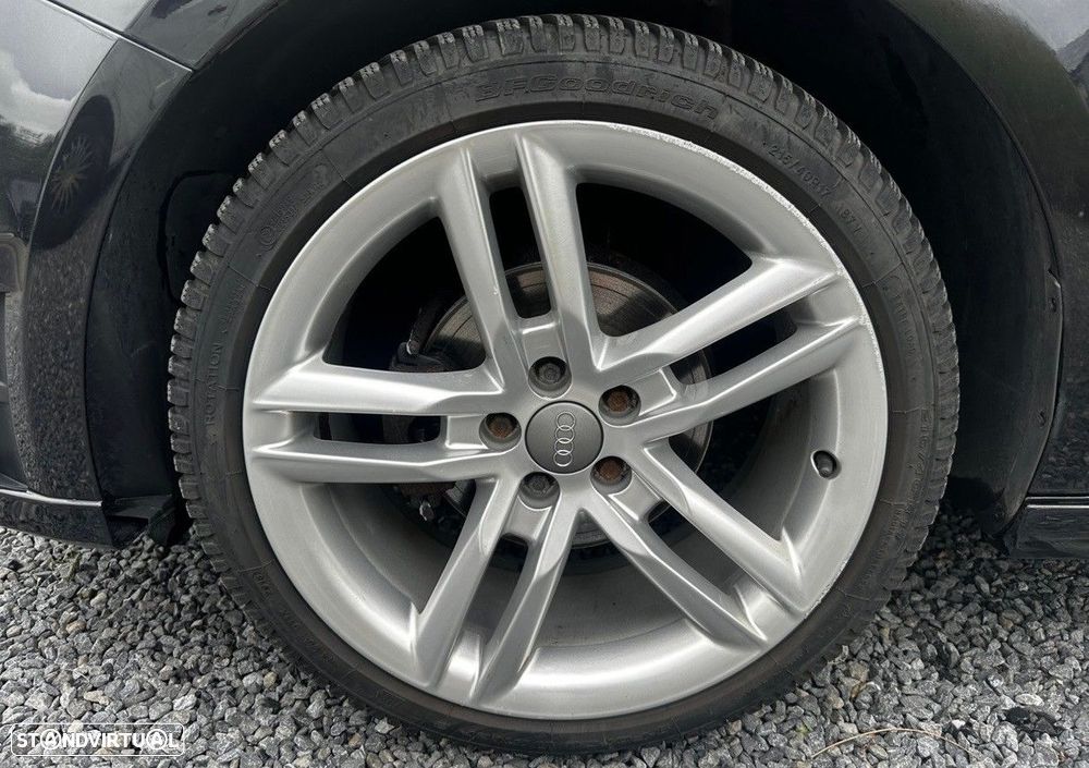 Audi A1 1.6 TDI S-line - 22