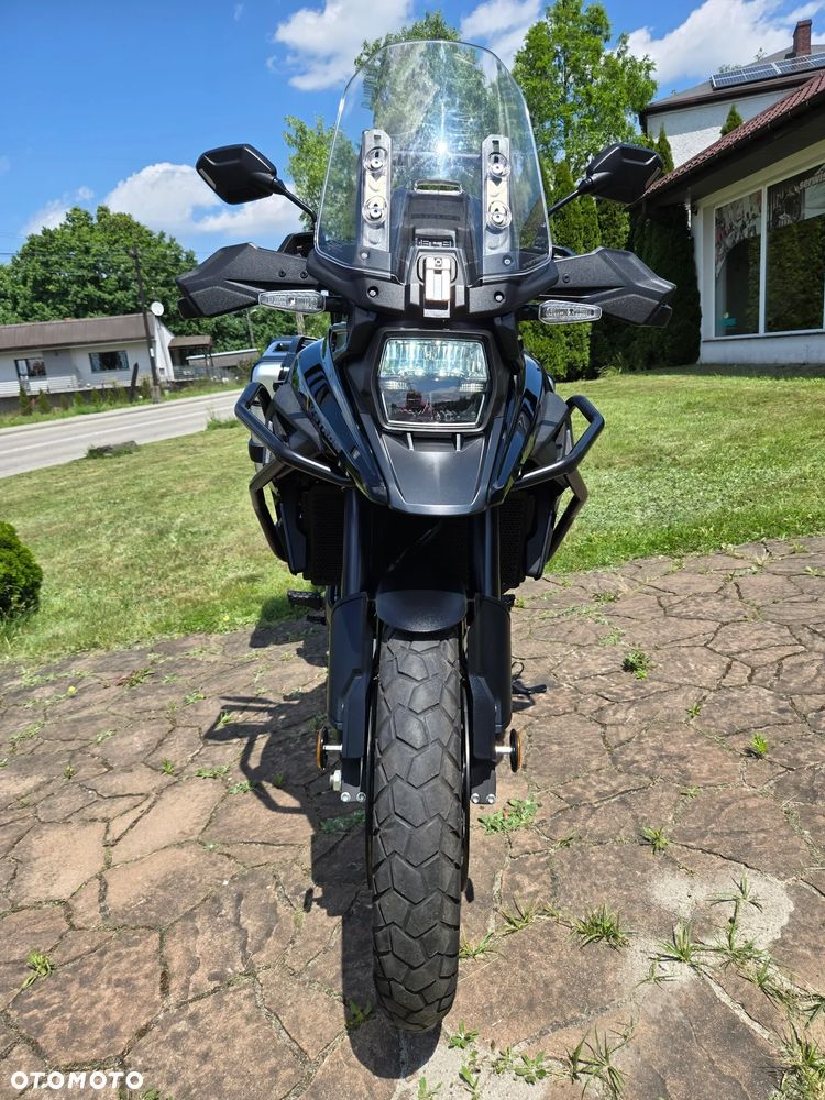 Suzuki V-STROM - 20